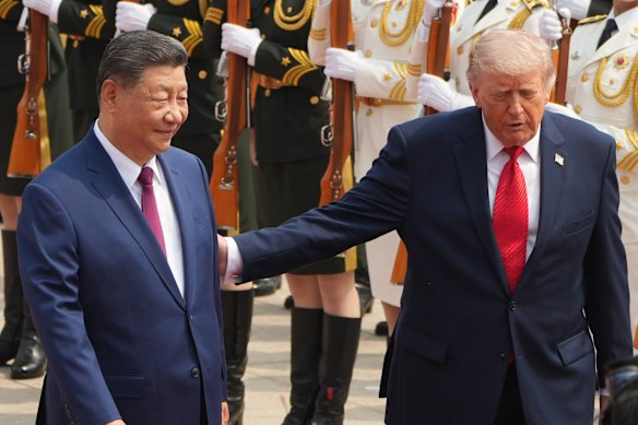 Apesar do início cordial da cimeira, o presidente da China, Xi Jinping, alertou Trump que a questão de Taiwan poderia levar os dois países ao “conflito” se fosse mal tratada.