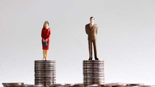 For women in the workforce, the time is ripe to ask for a pay rise.