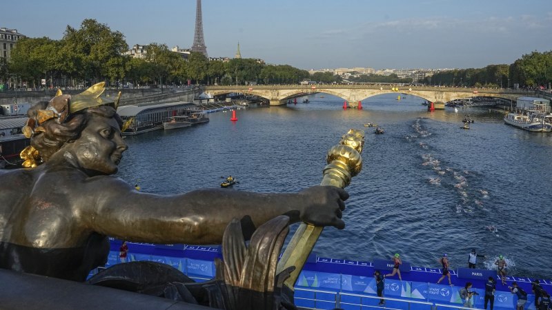 Seine awash with bacteria one month before open-water Olympic swimming