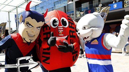 Grand final fever hits Perth.