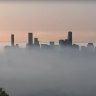 ‘Very poor’ air quality: Winds push smoke into Brisbane CBD