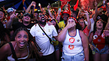 Supporters of Lula celebrated his victory after the electoral court announced the result.