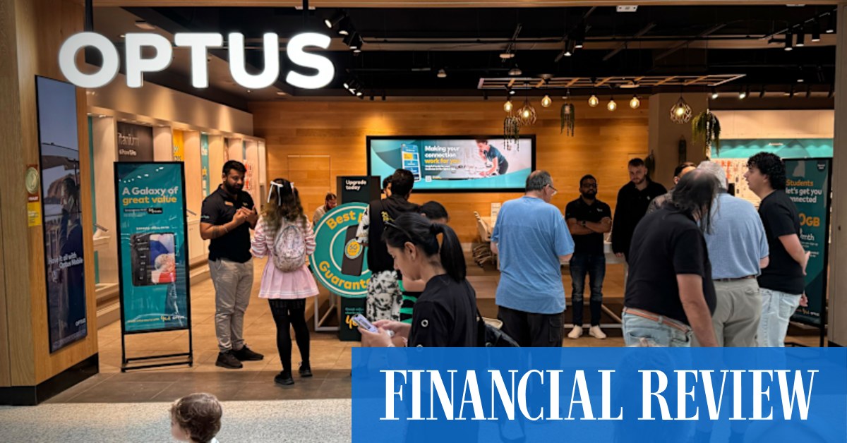 Optus outage: CEO Kelly Bayer Rosmarin says outage not due to cyberattack, customers can't call 000 as Dodo, Uber, Melbourne trains also impacted - Vimarsana News