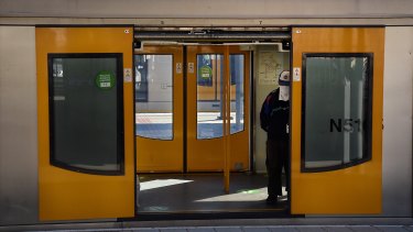 Mask use on Sydney's public transport is starting to go backwards. 