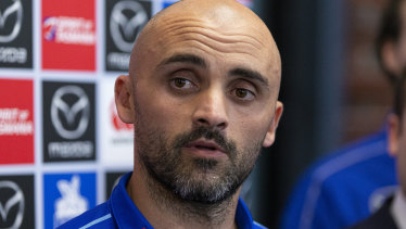 I M Not Brad Scott Rhyce Shaw Steps In As North Melbourne Coach