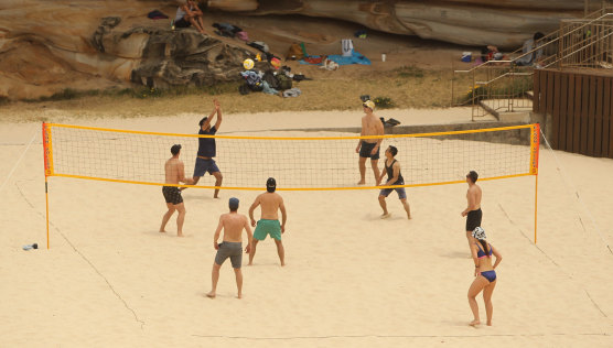 People play volleyball at Tamarama Beach in 2019.