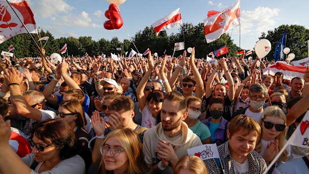 Belarusians in Minsk at a rally in support Svetlana Tikhanovskaya.