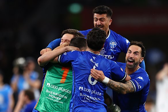 South Melbourne celebrate their win.