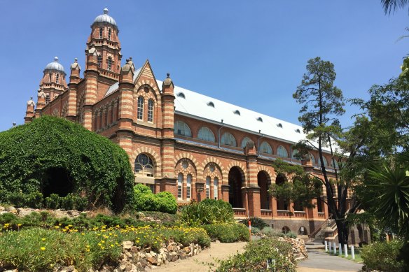 Brisbane’s famous Old Museum Building on Gregory Terrace was in 2019 recommended to be sold to a university.
