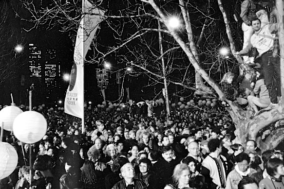 The fourth and final Melbourne Spoleto Festival drew large crowds at St Kilda Road on opening night.