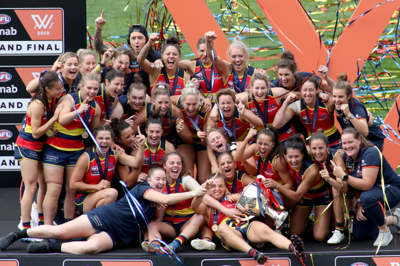 The 2018 AFLW grand final attracted a crowd of 58,000.