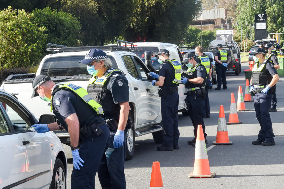Police checkpoints on the Victoria-NSW border will remain for at least another week, Health Minister Martin Foley confirmed.