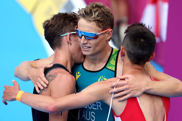 Matthew Hauser (centre) of Team Australia.