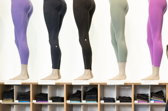 How to Beat Lululemon - Agent Athletica