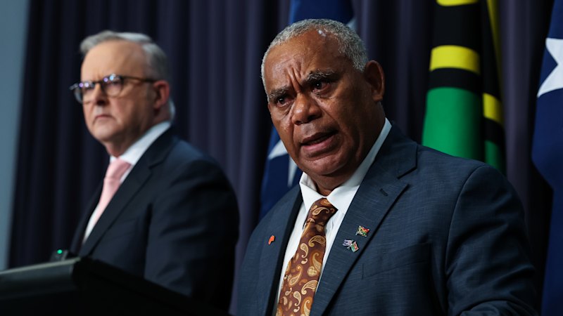 Vanuatu rules out allowing Chinese military base in $500m Australia pact