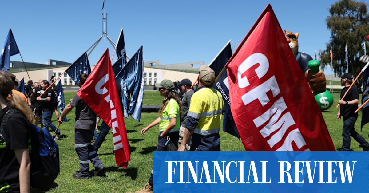 afr.com - Phillip Coorey - Federal audit of Canberra construction projects demanded over CFMEU links