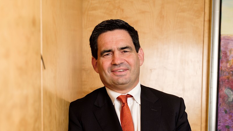 AustralianSuper's top stockpicker snares coveted CIO role