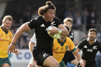 Bledisloe Cup 2020 New Zealand All Blacks Youngster Caleb Clarke Draws Jonah Lomu Comparisons Against Wallabies