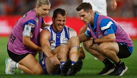 Tristan Xerri went down with an injury in the opening quarter in round one.