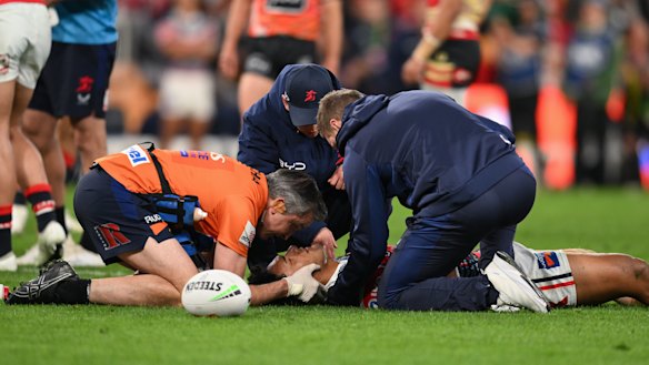 Siua Wong was knocked out in a heavy collision in the Roosters match against the Dolphins last weekend.