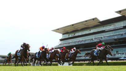 Colossalbet has markets on horse racing as well as sports and elections.