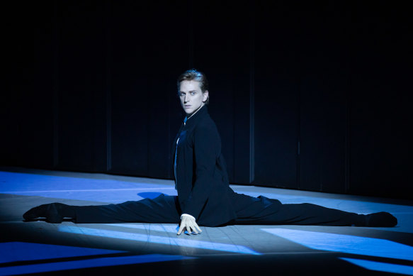 David Hallberg, returned to the stage in a pivotal appearance.