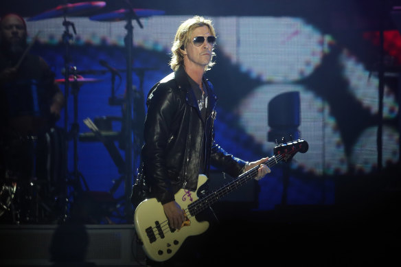Duff McKagan suffered from survivor’s guilt, having lost so many friends in bands to suicide. 