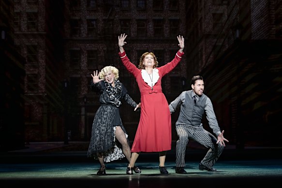 Mackenzie Dunn, Debora Krizak and Keanu Gonzalez in Annie.