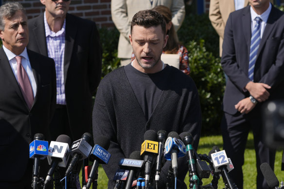 Justin Timberlake speaks to the press after a court hearing.