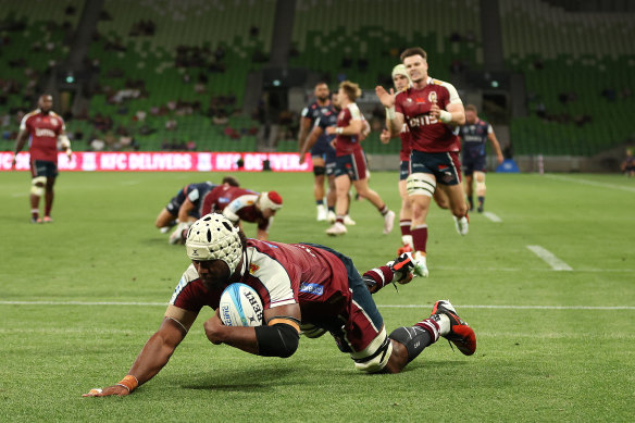 Seru Uru scores against the Melbourne Rebels.