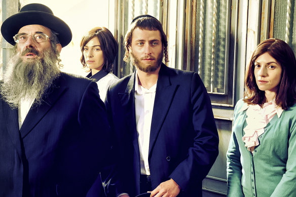 A Jewish orthodox father and son look for love in the tender family drama Shtisel.