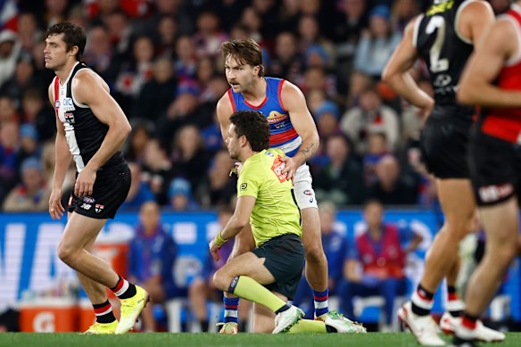 Curtis Deboy and Bulldog Rhylee West came into contact during round 14.