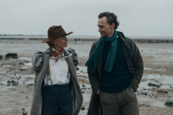 Claire Danes and Tom Hiddleston in <i>The Essex Serpent</i>.