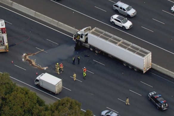 All outbound lanes on the Monash Freeway were closed after the truck crash.