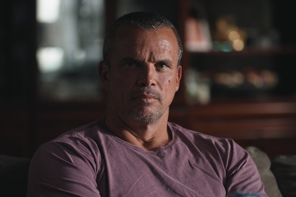 Former Olympian Scott Miller tells his story in the ABC documentary Deep End: The Scott Miller Story.  