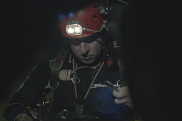 Rick Stanton prepares for the rescue dive in 2018.
