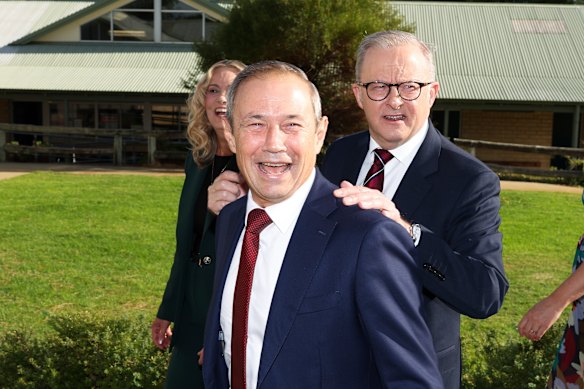 WA Premier Roger Cook accompanied the PM at the campaign stop in the key electorate.