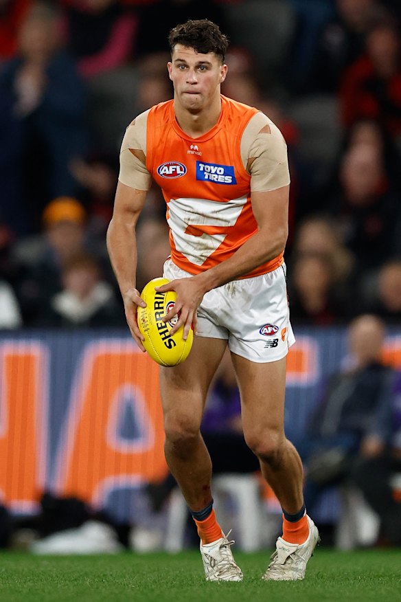 Finn Callaghan of the Giants in action.