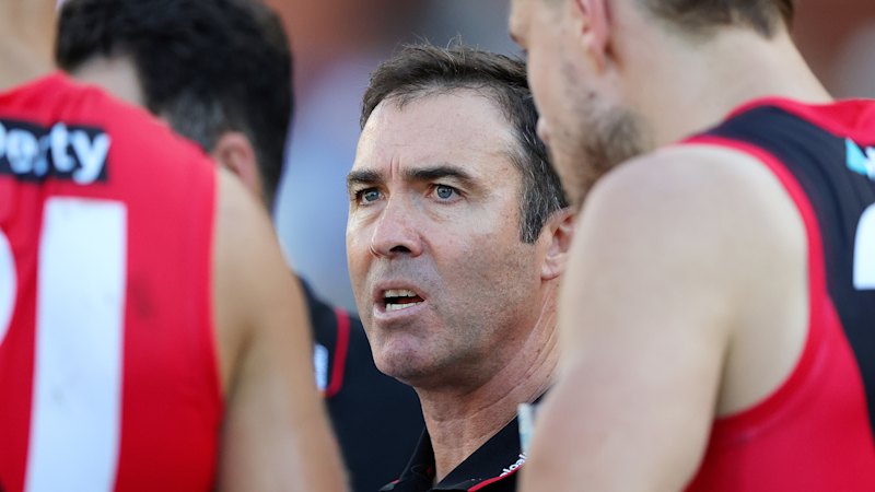 Bombers’ nightmare as Port inflict heavy defeat