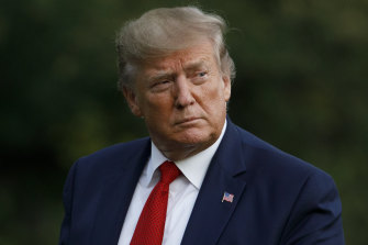A Warning Book Review White House S Anonymous Wimps Out In Exposing President Trump