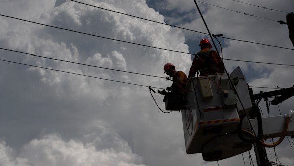 AustralianSuper and IFM own Ausgrid.