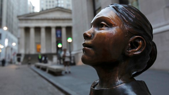 The Fearless Girl now stands in front of the New York Stock Exchange. 