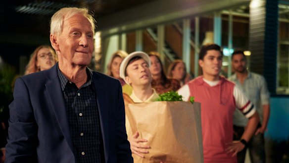 Playing himself, Paul Hogan tries to remain unruffled but is bemused and somewhat confused.