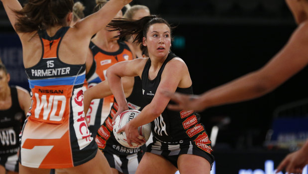 Magpies midcourter Kelsey Browne in action against the Giants on Sunday.