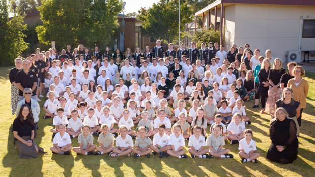 A whole-school photo of Tyrrell College, which had 162 students and 23 teaching staff in 2020. 