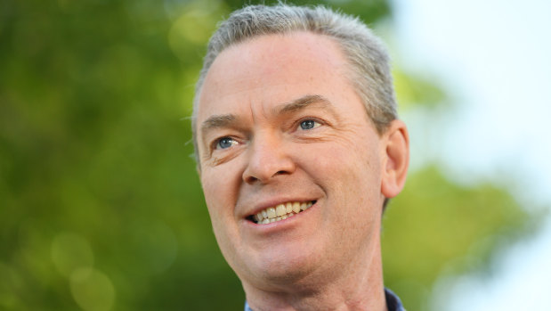 Christopher Pyne says he will move into private business after 26 years as the Liberal member for Sturt.
