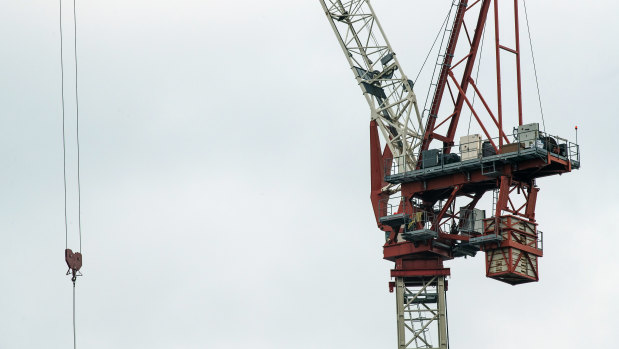 Putting cranes on Australia's skyline in a housing building boom would help save jobs after the pandemic eases, under a Labor plan.
