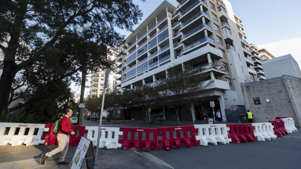 The cracked Mascot Towers has stoked safety concerns about high-rise buildings.