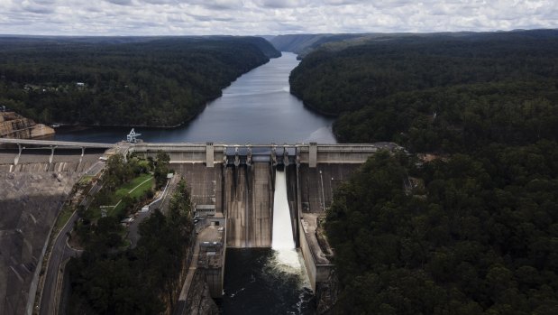 The billion dollar project will raise the dam by 17 metres. 