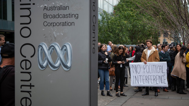 ABC staff walk out over chairman Justin Milne's email urging managing director Michelle Guthrie sack a senior journalist. 
